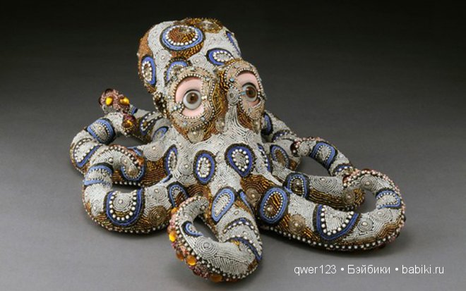 "Вторая жизнь старых кукол"-скульптуры из бисера от Бетти Янгквист(США)