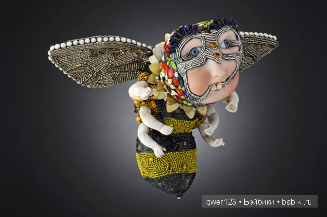 "Вторая жизнь старых кукол"-скульптуры из бисера от Бетти Янгквист(США)