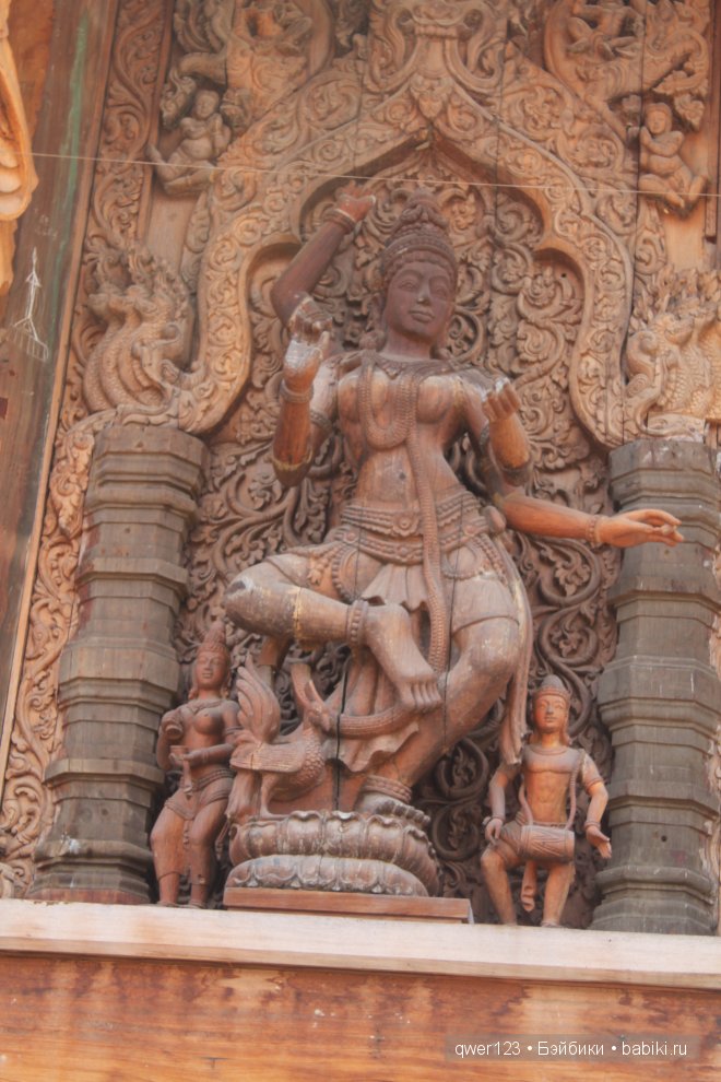 Мое знакомство с прекрасным Тайландом,посещение Храма Истины (фото 7)