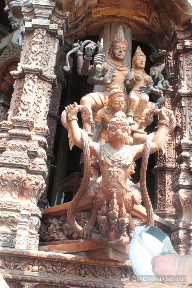 Мое знакомство с прекрасным Тайландом,посещение Храма Истины (фото 9)