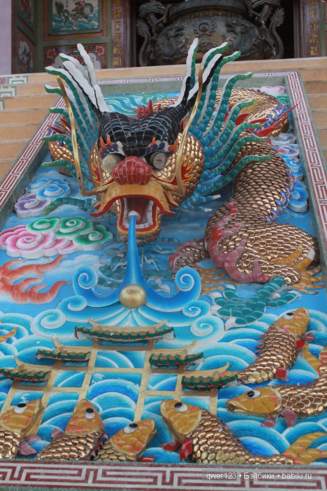 Мое знакомство с экзотическим Тайландом,посещение Китайского Храма (фото 4)