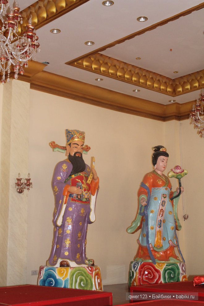 Мое знакомство с экзотическим Тайландом,посещение Китайского Храма