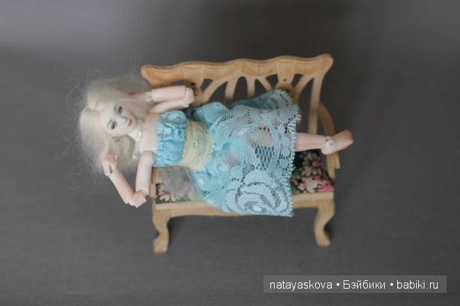 Новые малышки масштаба 1/12. Фарфоровые куклы (фото 6)