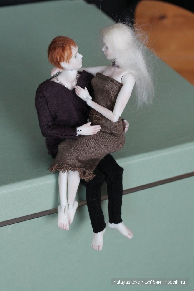 Маленькая фарфоровая семья масштаба 1:12 (фото 10)