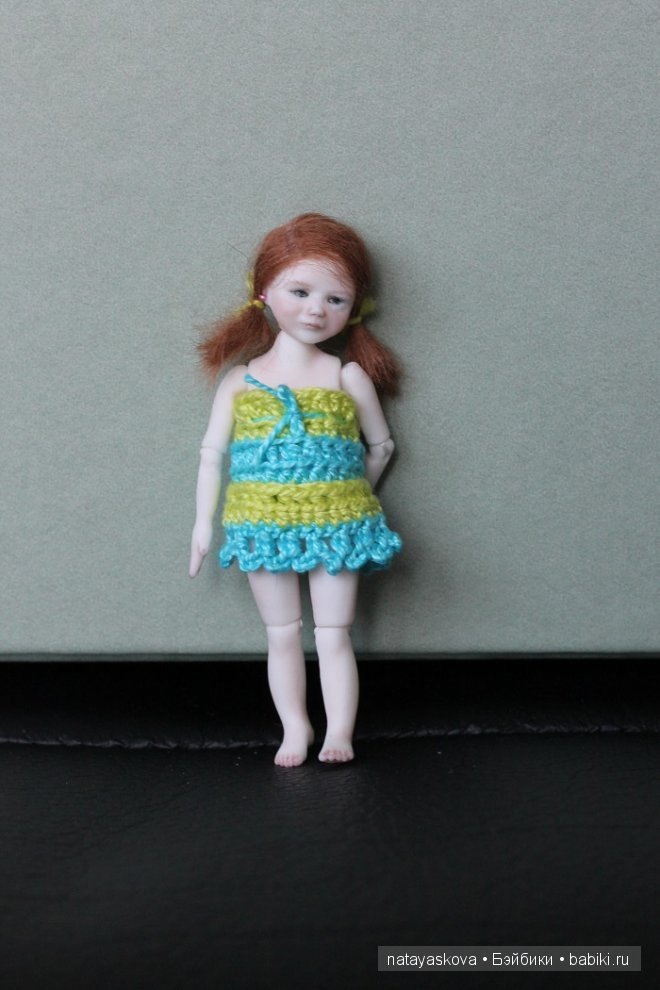 Маленькая фарфоровая семья масштаба 1:12 (фото 8)