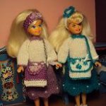 Две юнные модницы!