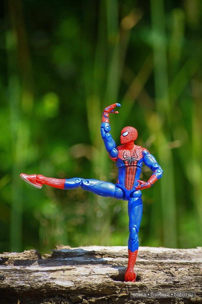 В поисках себя. Человек паук, зовут его Питер