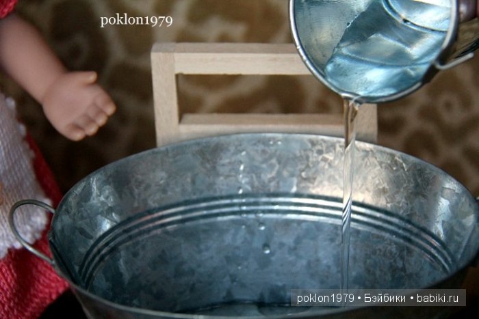 Генеральная уборка. Игровые куклы Kathe Kruse. Minouche. 35 см (фото 9)