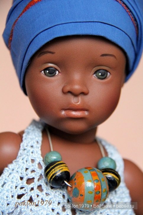 Сокровище из Африки. Игровые куклы Petitcollin. Minouche 35 см. Три образа для Самиры