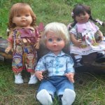 Малыши в новых костюмчиках