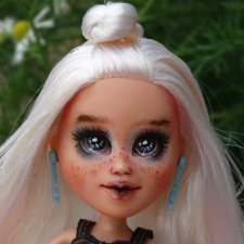 Мой цветочек, ещё одна перерисованная Братц