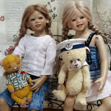 Новые игрушки для любимых кукол