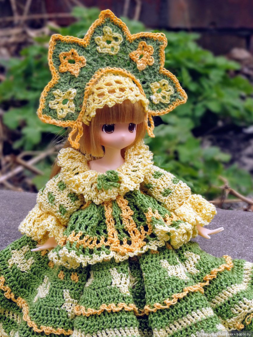 Неожиданный образ для маленькой японской куклы (фото 4)