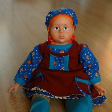 Вот такая Марфуша. Переделка перчаточной куклы