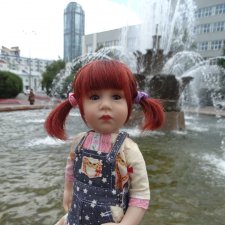 Мицци на прогулке по Екатеринбургу