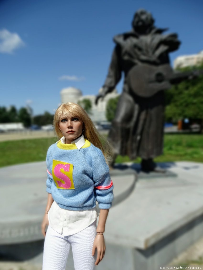 Пеппер гуляет по городу | Бэйбики Пеппер гуляет по городу — Коллекционные фигурки Hot Toys (Хот Тойс) 1:6: фото