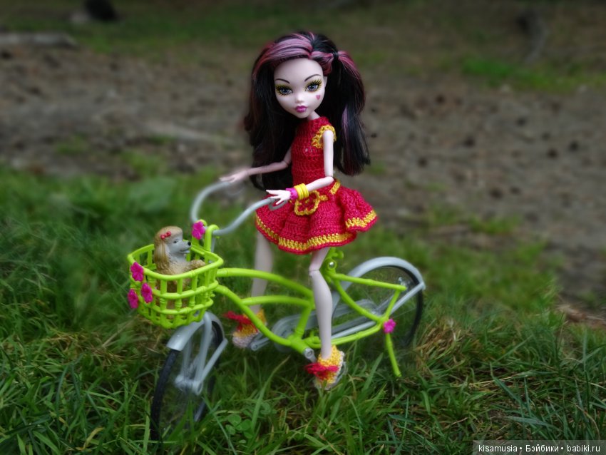 Яркая Дракулаура — Куклы Monster High и Ever After High: G1