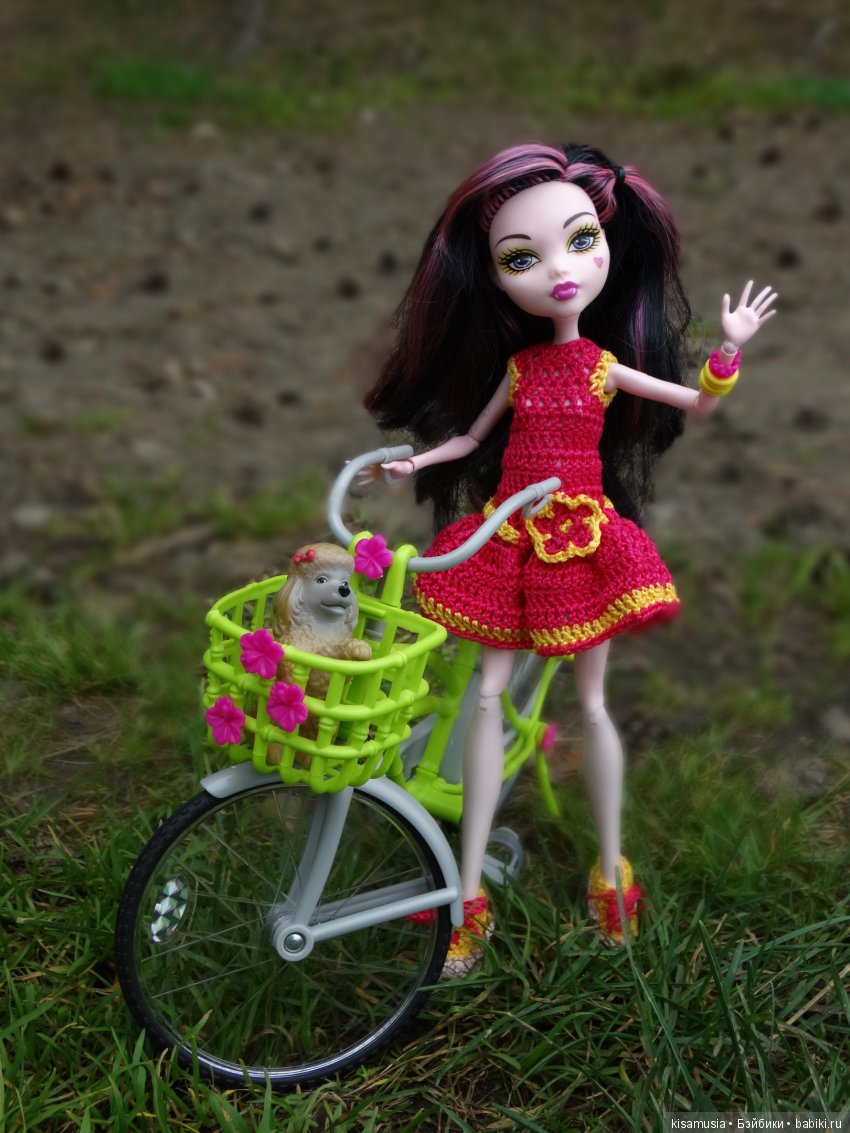 Яркая Дракулаура — Куклы Monster High и Ever After High: G1 (фото 7)