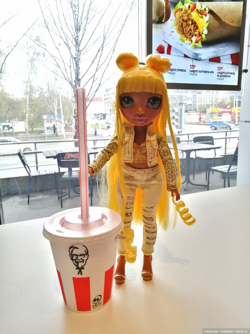 Прогулка с девочками Rainbow high | Бэйбики Прогулка с девочками Rainbow high