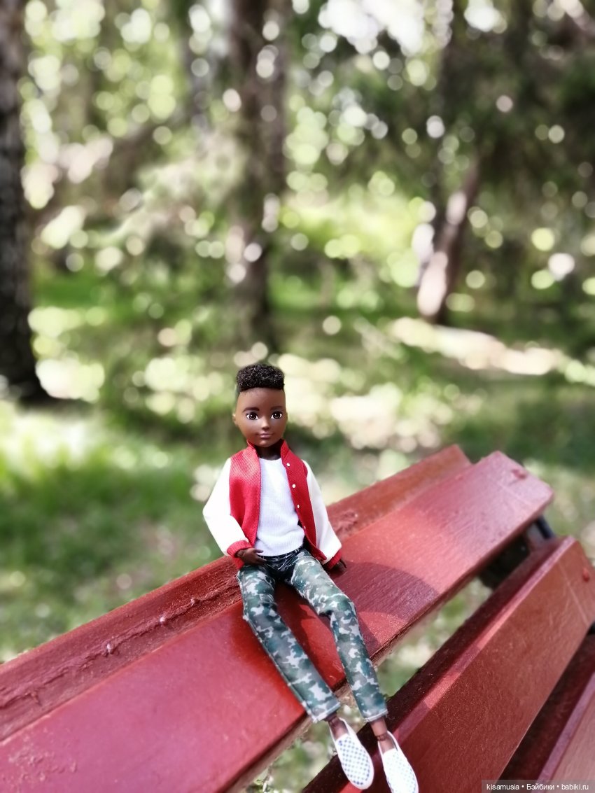 Малыш Токен — Куклы Creatable World (Mattel): шарнирные