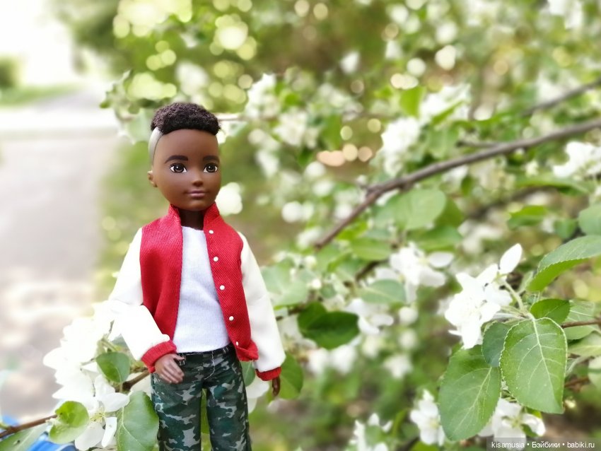 Малыш Токен — Куклы Creatable World (Mattel): шарнирные