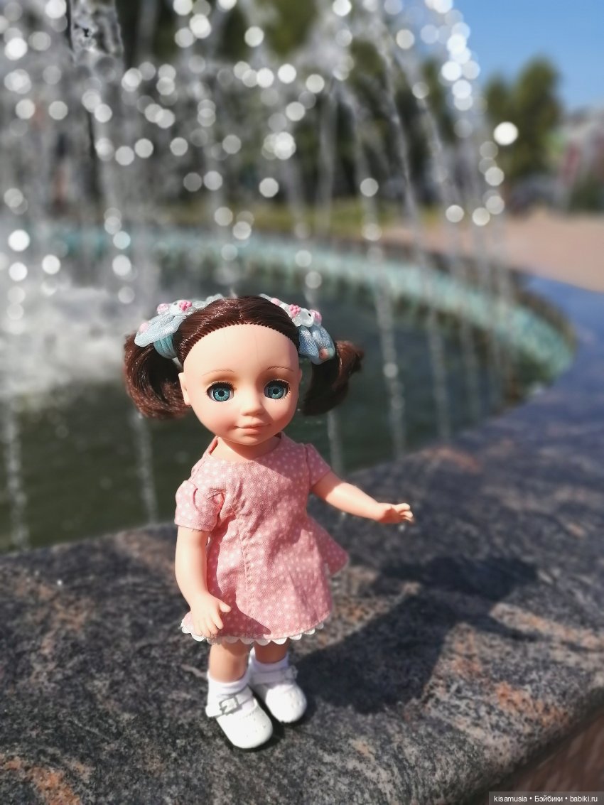 Прогулка с Асей — Российские куклы Весна