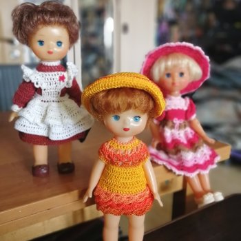 Потихоньку привожу в порядок куколок