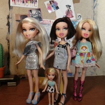 Немного Bratz в этот зимний вечер