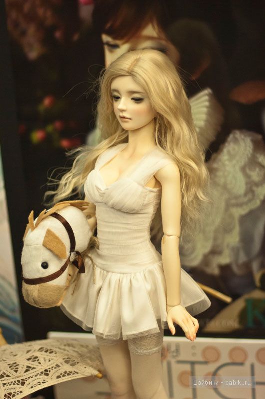 шарнирные куклы в Лионе