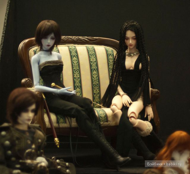 шарнирные куклы в Лионе