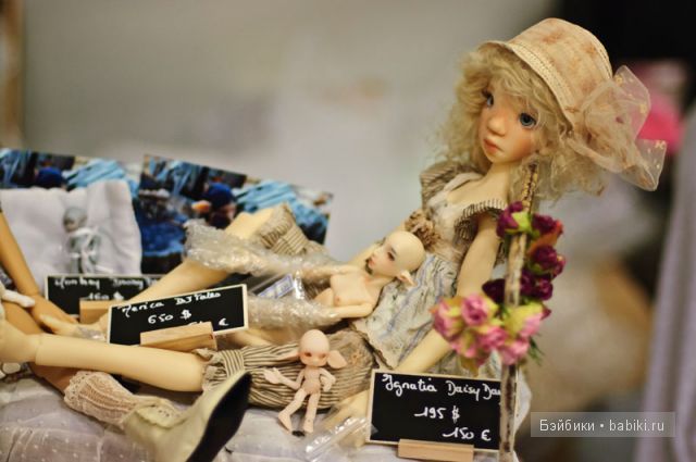 шарнирные куклы в Лионе