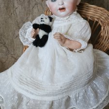 Антикварная малышка от Hertel Schwab,  молд 152, рост 28 см