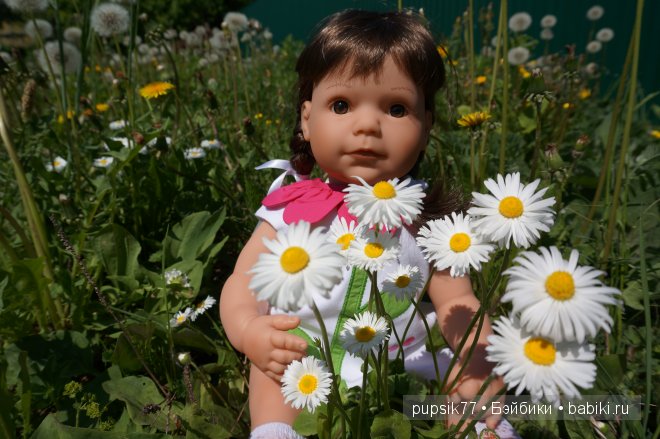 красивые сестрички от Lee Middleton