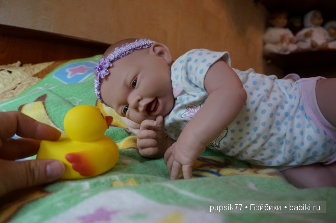 Двойняшки или близняшки? Валентин и Валентина