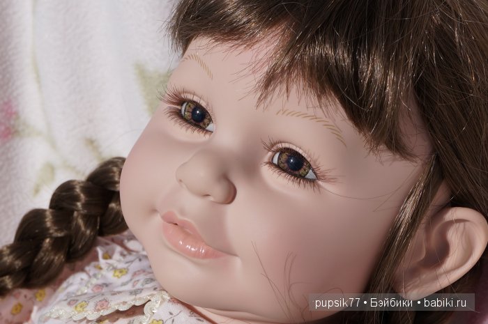 Нежная... хитрая... очаровательная! Кукла Adora