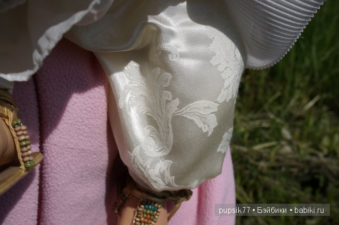 Томная красавица из Египта, Adora