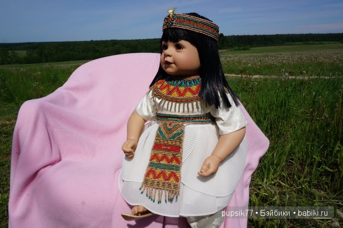 Томная красавица из Египта, Adora