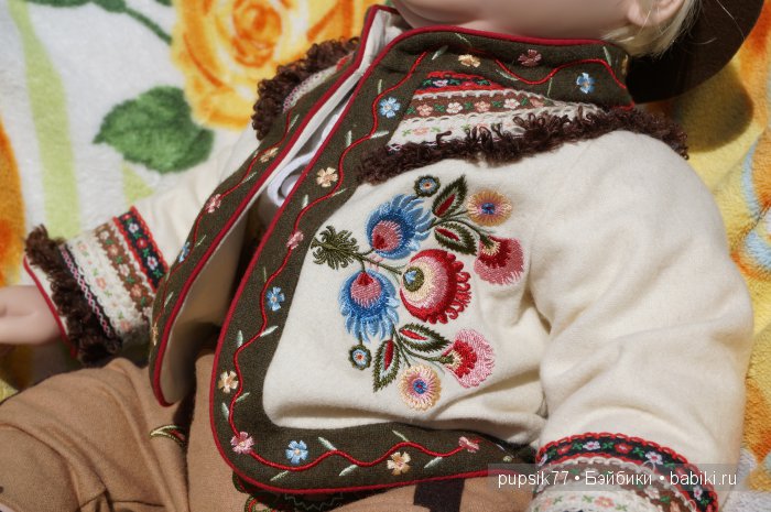 Обзор куклы, фирмы Адора, из коллекции "Дети Мира" - Дарко (Словения) (фото 5)