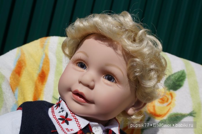 Обзор куклы, фирмы Адора, из коллекции "Дети Мира"