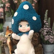 Hachichi  Mushroom in the rain приехала. Когда дома растут мухоморчики