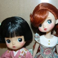 Новенькие девочки: такие разные и приехали вместе