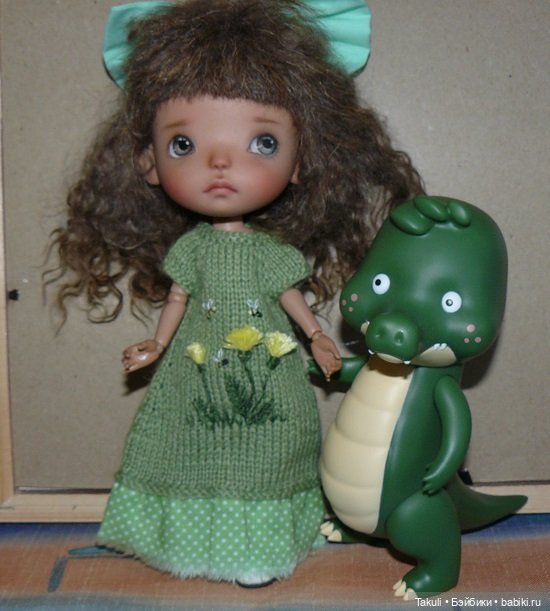 Утепляемся и наряжаемся — Куклы Strawberry Planet: Redberry (фото 3)