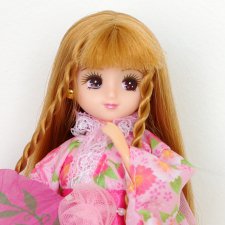 Наши куколки Такара - Ликка, eë семья и друзья