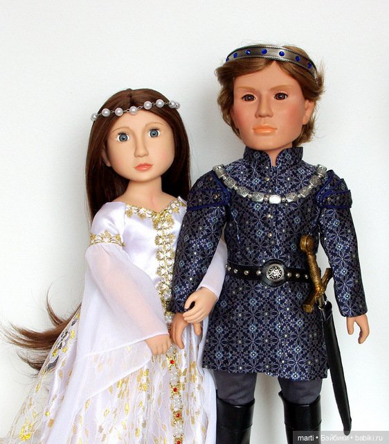 Matilda A Girl for All Time - бeлое платье