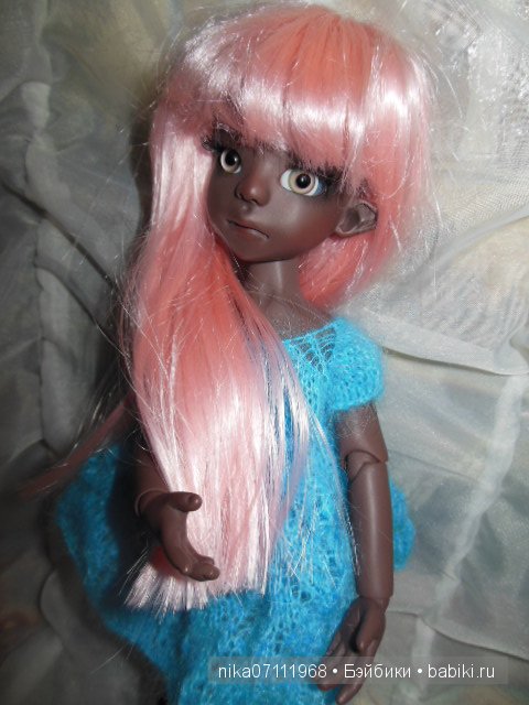 Ну вот: и моя ОрЕшенка ко мне приехала. Kaye Wiggs Dark tan Nutmeg