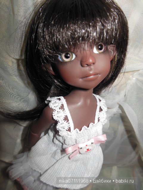 Ну вот: и моя ОрЕшенка ко мне приехала. Kaye Wiggs Dark tan Nutmeg