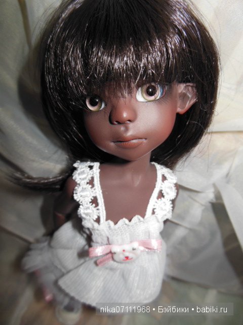 Ну вот: и моя ОрЕшенка ко мне приехала. Kaye Wiggs Dark tan Nutmeg