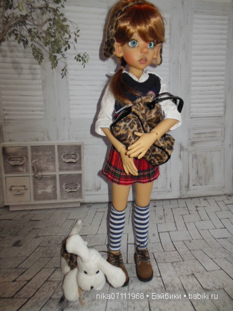 Лайлочка - ученица. Layla от K.Wiggs