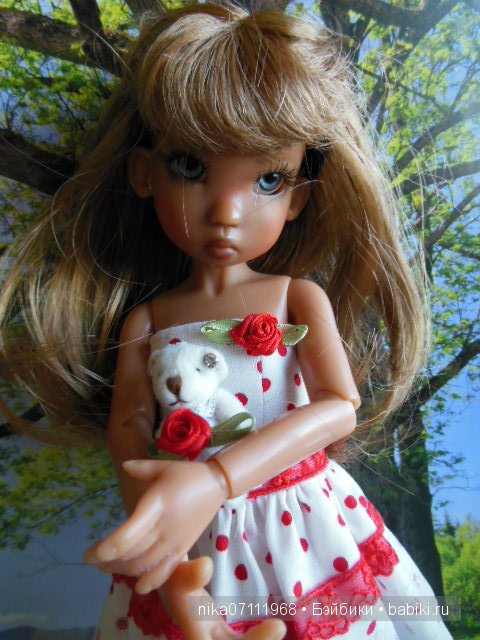 Tilli tan humen by Kaye Wiggs