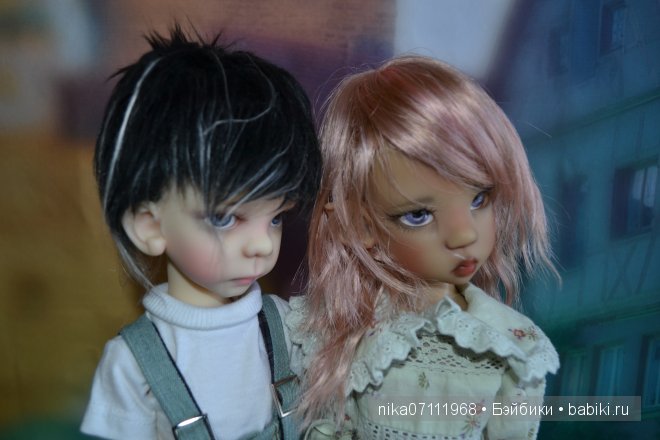 Мальчик с девочкой дружил. Maurice by Kaye Wiggs